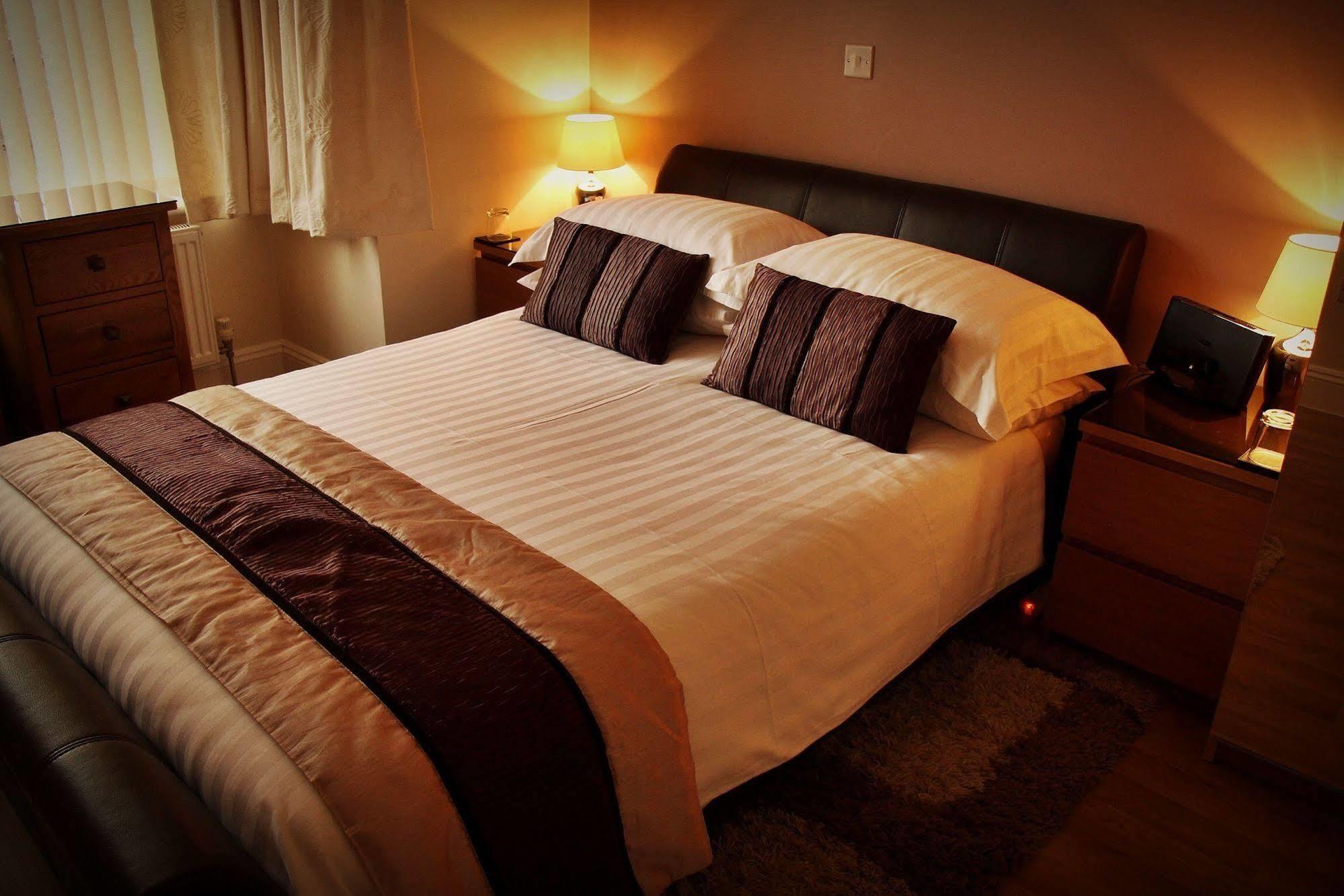 Autumn House CBG