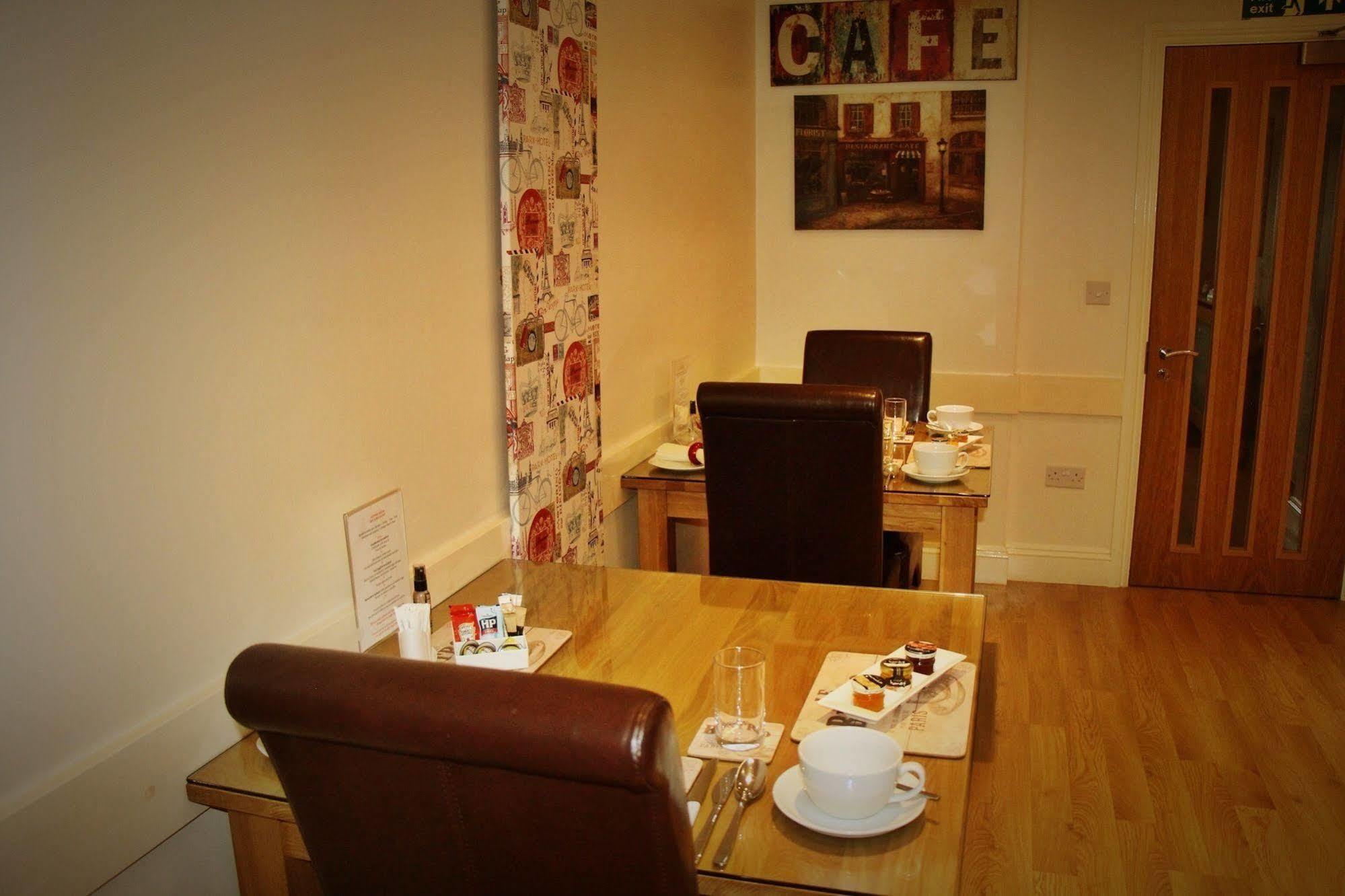 Autumn House 4* CBG